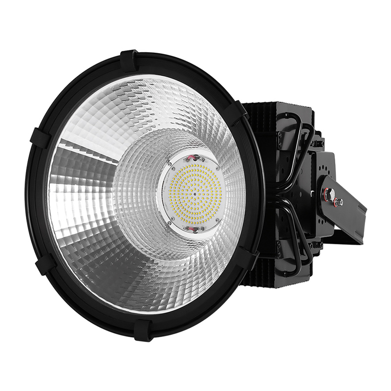 À Lextérieur En Utilisant La Lumière Dinondation 150W 200W 300W 400W 500W  600W Super Lumineux Concentré IP65 Garden Plaza Square Flood LED Feux De  Stationnement De Rue Du 102,45 €